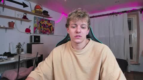 Nik online show from January 8, 3:50 pm