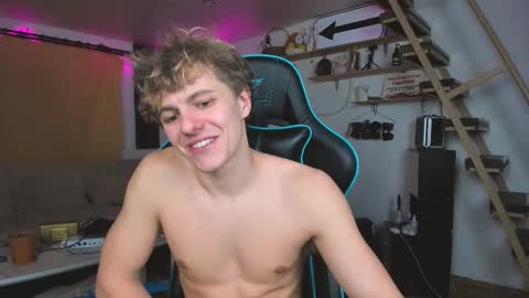 Nik online show from February 23, 4:35 pm