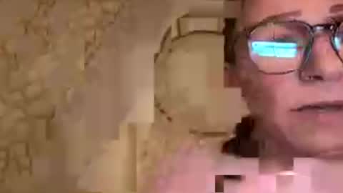 naughtybinature1985 online show from July 11, 1:43 am