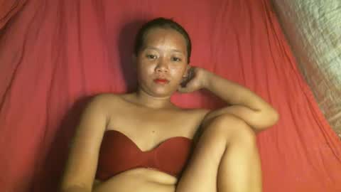 naughtycuttieangel online show from April 15, 3:54 am