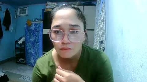 naughtykate69495126 online show from July 25, 9:29 am