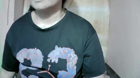 naughtymom_33 online show from November 28, 2:41 am