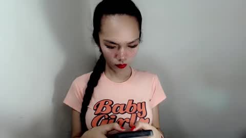 naughtypetiteangel online show from September 18, 8:29 am