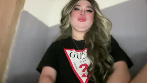 Rose Wilson online show from November 1, 3:18 am