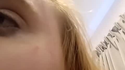 Naughty Jess online show from May 14, 9:35 pm
