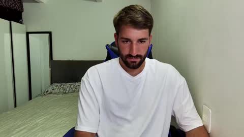 Nico online show from February 4, 8:24 pm