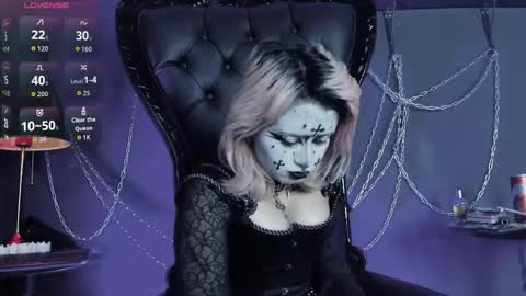 Navier  online show from April 24, 3:52 am