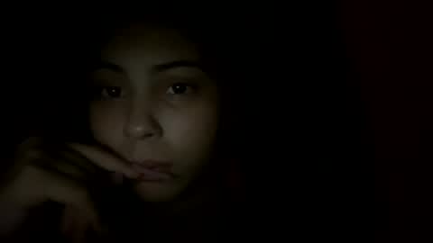 nayaa21 online show from December 17, 8:32 am