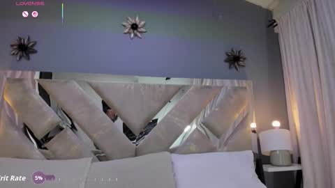 nayara_macherano online show from October 15, 11:44 am