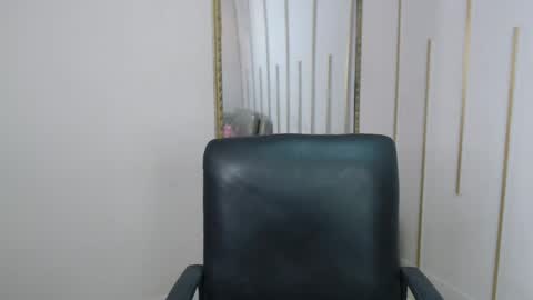 Nayaris 3 online show from June 6, 2:23 pm