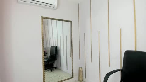 Nayaris 3 online show from November 13, 5:15 pm