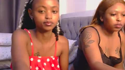 Britney online show from November 12, 5:15 pm