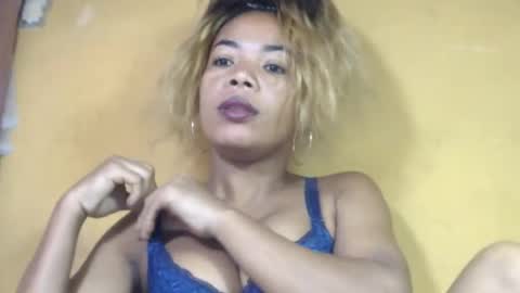 nayrrah online show from April 9, 8:20 am