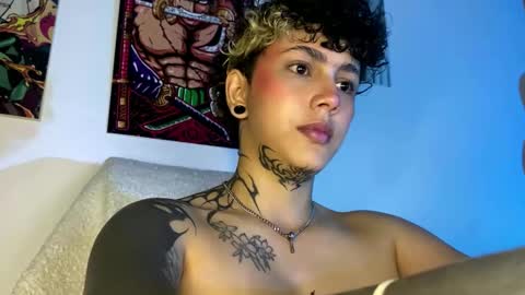 nazzz10 online show from January 11, 1:33 am