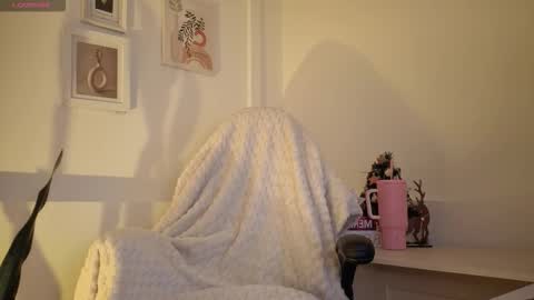 Hellen online show from January 12, 7:32 pm