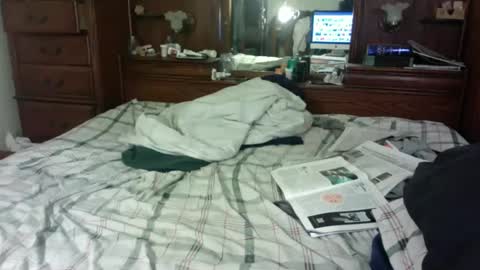 nedddludd online show from September 15, 12:01 am