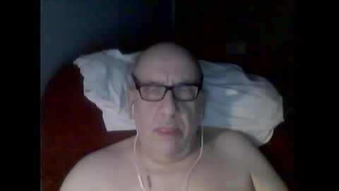 Tom online show from October 3, 1:15 am