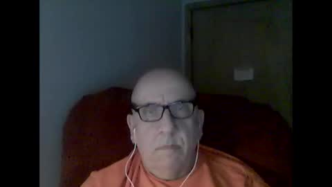 Tom online show from November 30, 1:12 am