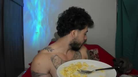 Nei turn green online show from March 27, 10:44 pm