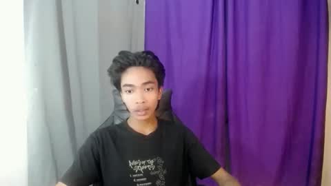 neil_asian69 online show from March 25, 10:44 am