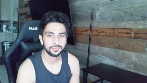 neil online show from May 19, 6:26 pm