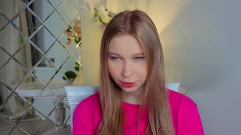 Petra online show from December 18, 1:45 am