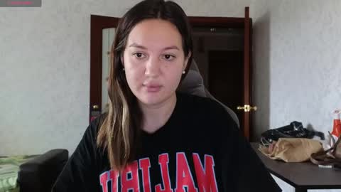 Nelly online show from April 14, 7:22 am