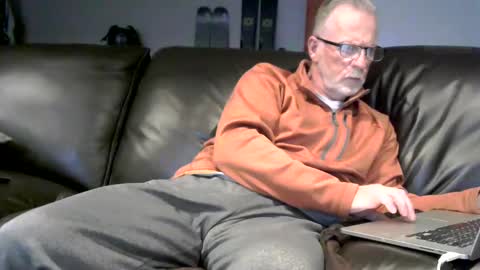 Snapshot of neman4u2c chatting on October 12, 11:06 pm Jack online show from October 12, 11:06 pm