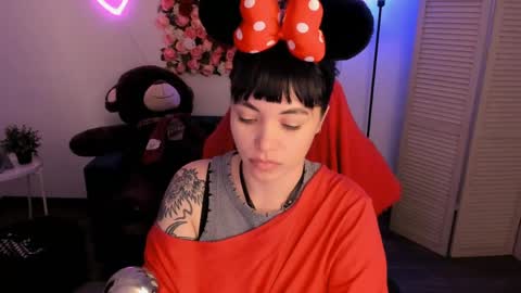 Neo Geisha online show from April 22, 5:09 pm