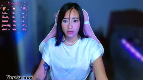 Neptu noxx online show from March 14, 1:37 pm