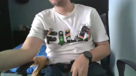 MrBull online show from February 4, 8:02 pm