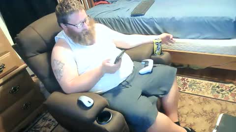 nerdychub4fun online show from April 12, 2:04 am