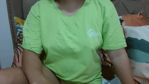 Snapshot of nerdysweetpinay chatting on September 29, 8:46 am nerdysweetpinay online show from September 29, 8:46 am