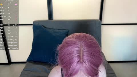 Lori online show from April 4, 9:38 am