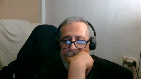 neron401 online show from June 17, 4:17 am