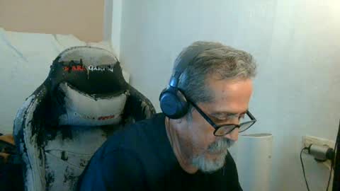 neron401 online show from July 21, 3:47 pm