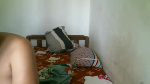 Lucy Pearl online show from January 27, 4:09 am