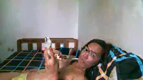 Lucy Pearl online show from March 3, 4:14 am