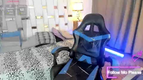 Yeison online show from March 18, 3:23 am