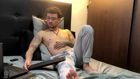 neythancopper online show from February 8, 12:08 pm