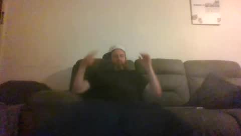 nflfanboy23 online show from June 14, 6:04 am