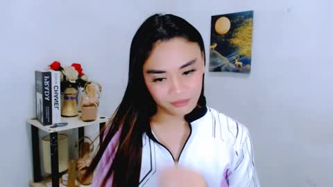 hottie nicole online show from April 21, 1:31 am