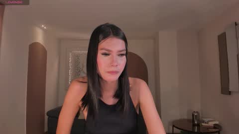 Call me Nia  online show from January 13, 6:37 pm