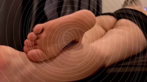 Kim online show from March 8, 5:17 pm