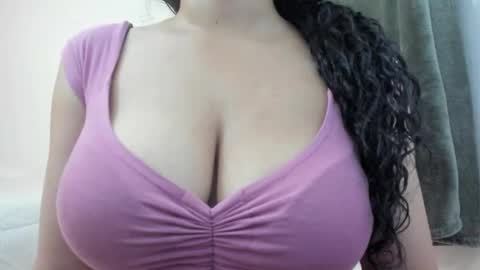 Snapshot of nicebrown chatting on September 22, 8:46 pm Sfora online show from September 22, 8:46 pm