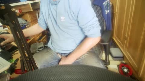 niceguy00077 online show from October 13, 1:57 pm