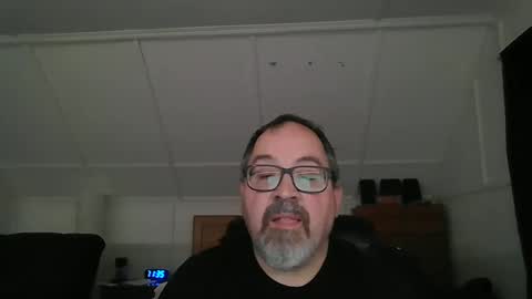 niceguy7208 online show from November 3, 4:35 am