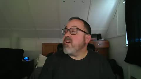 niceguy7208 online show from April 11, 2:54 pm