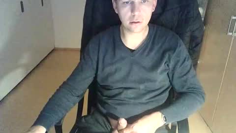 NiceGuyFlo online show from November 3, 12:33 am