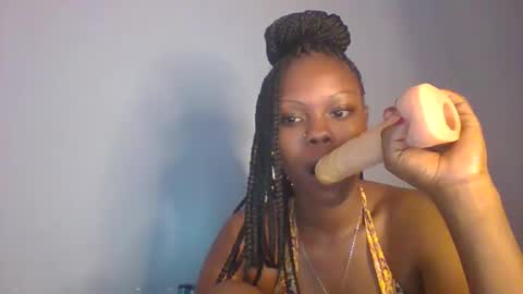 nicely_spiced online show from April 12, 7:07 pm